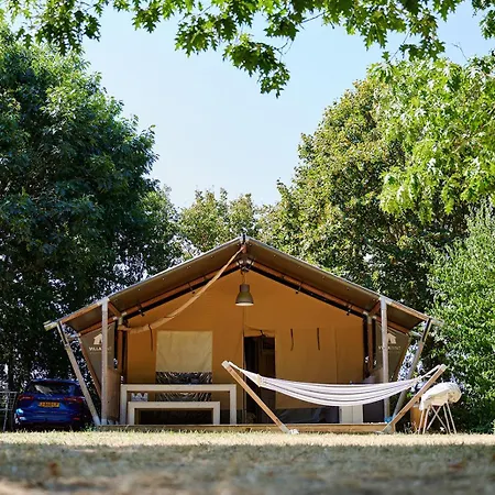 Οργανωμένο κάμπινγκ Glamping Vendee *